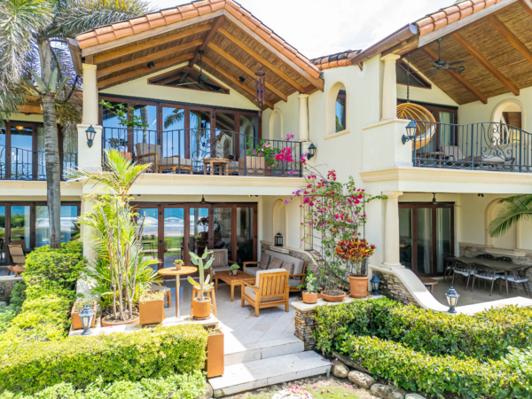 Brilliant Costa Rica for 4
