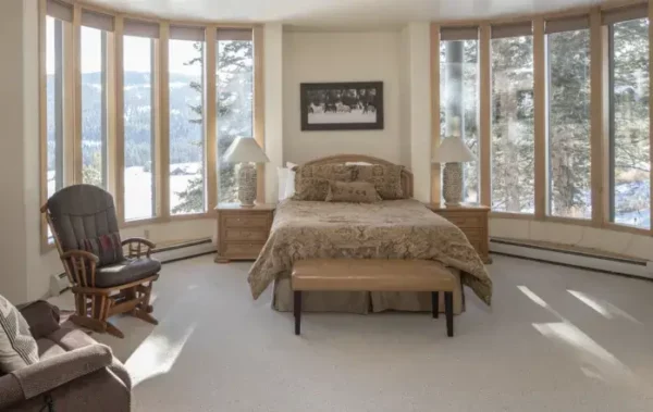 Meadow Village Mt for 8+