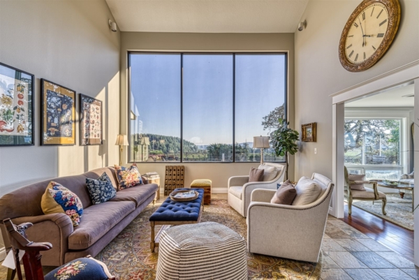Oregon Wine Getaway for 6
