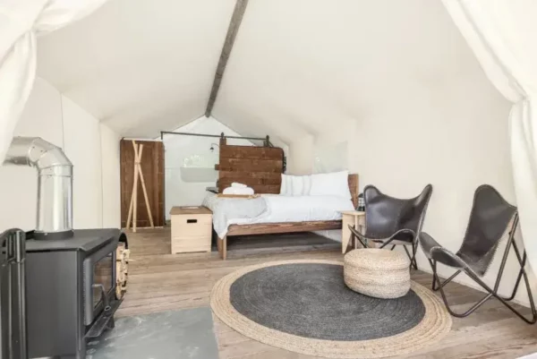 Family Glamping for 4