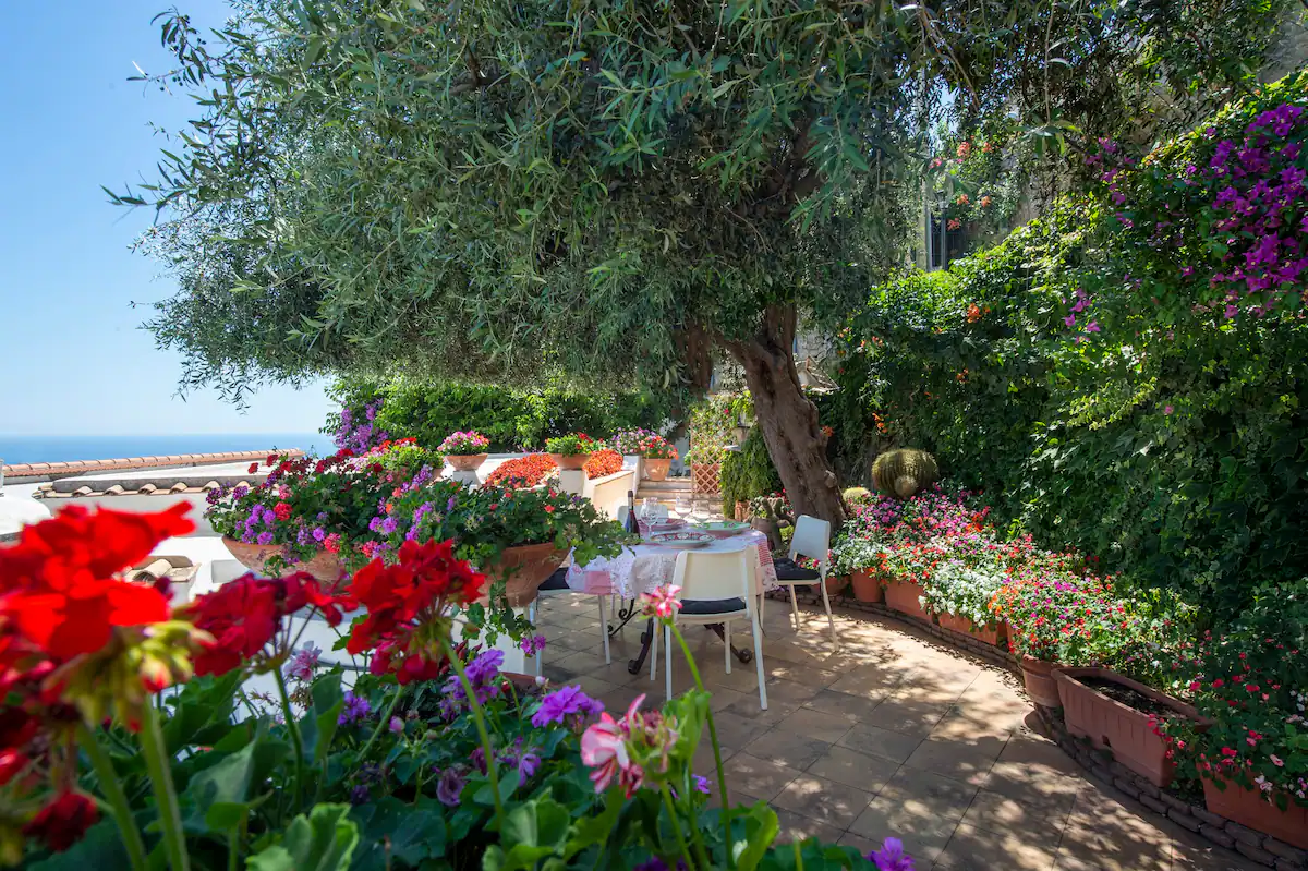 Amalfi Coast Praiano for 4