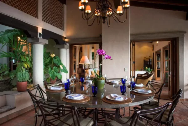 Enchanting Puerto Vallarta for 8