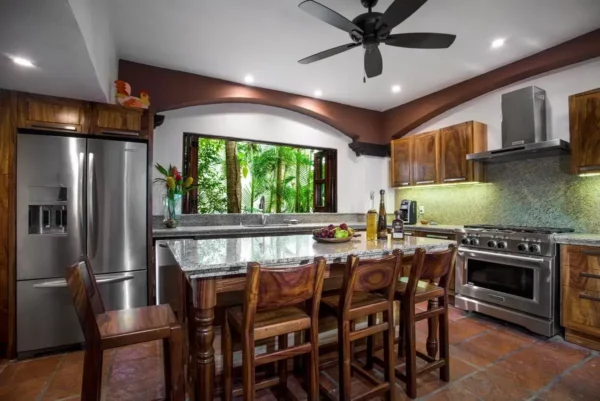 Enchanting Puerto Vallarta for 8