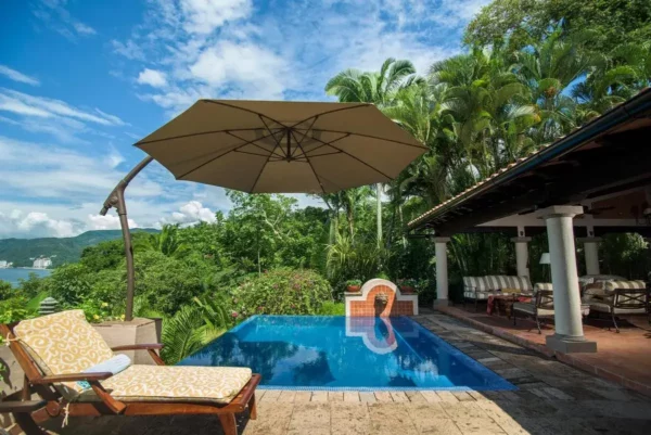 Enchanting Puerto Vallarta for 8