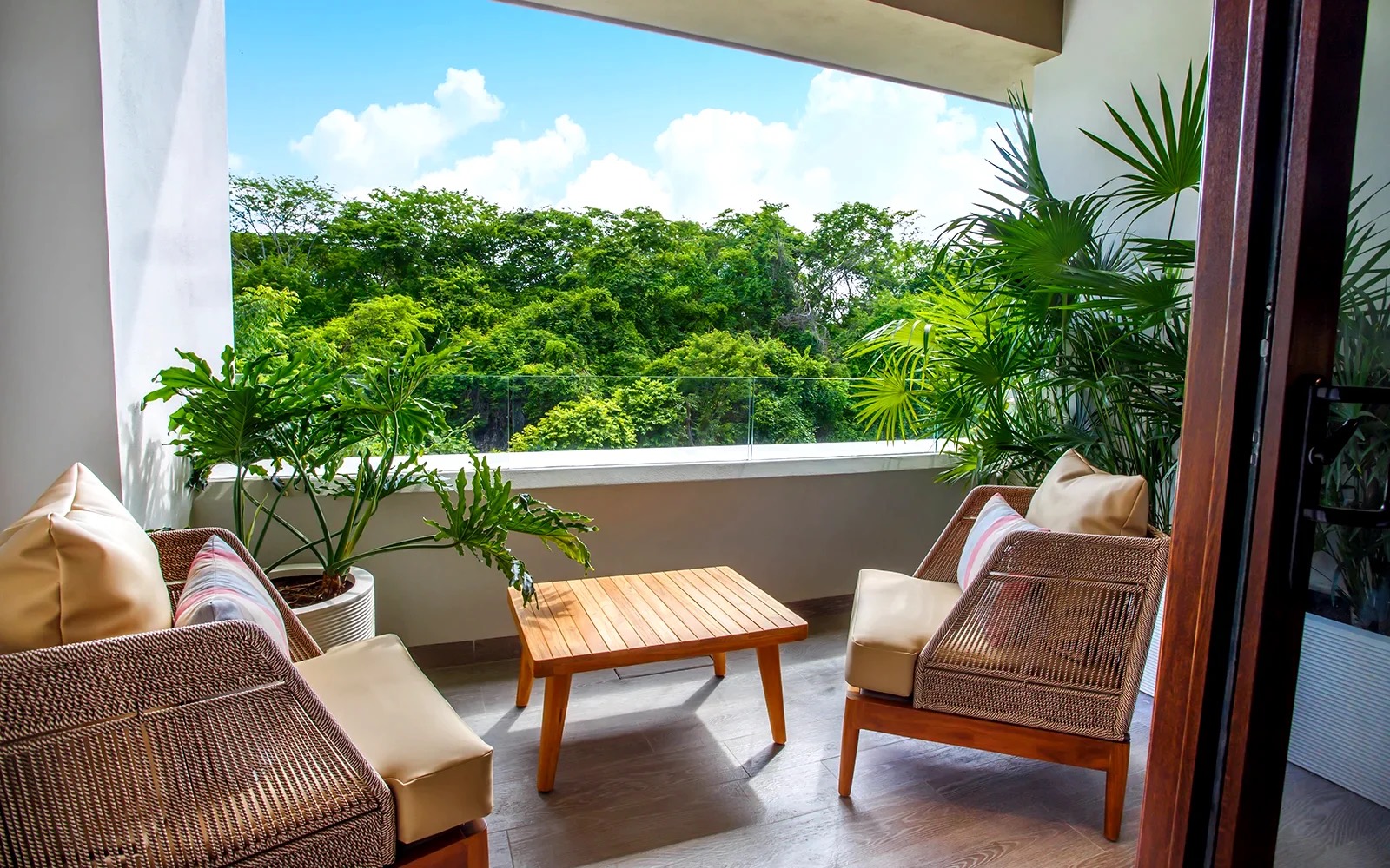 Oceanfront Oasis for 2 - Image 5
