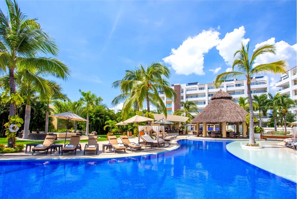 Oceanfront Oasis for 2 - Image 8