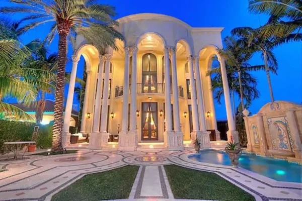 Versace Mansion for 2